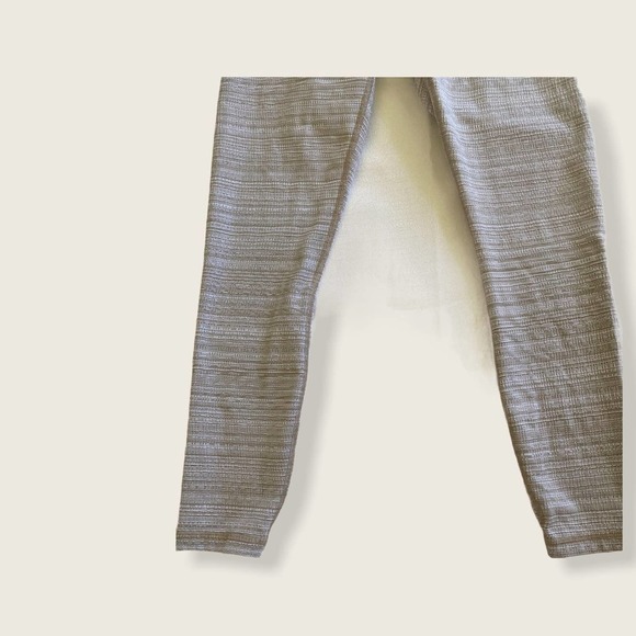 Athleta leggings - Picture 3 of 7